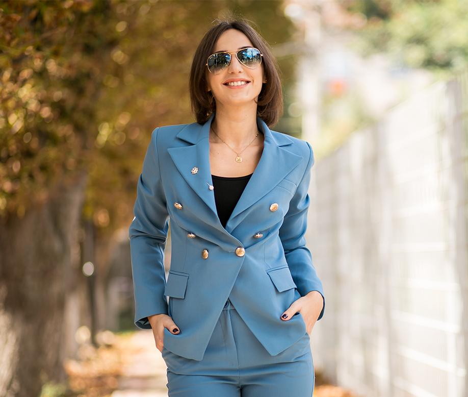 Power Dressing: Workwear That’s Both Stylish & Professional